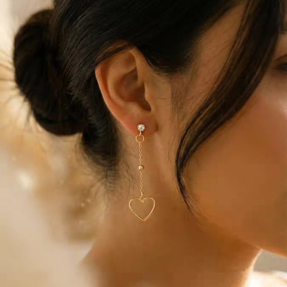 Dainty Earrings, Heart Thread earrings, Earrings-Chains, Minimalistic earrings